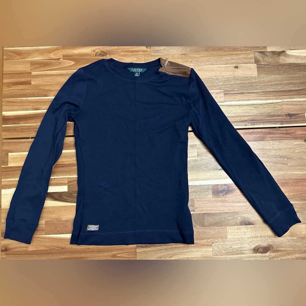 Beautiful Authentic Ralph Lauren Equestrian Style long Sleeve Tee.